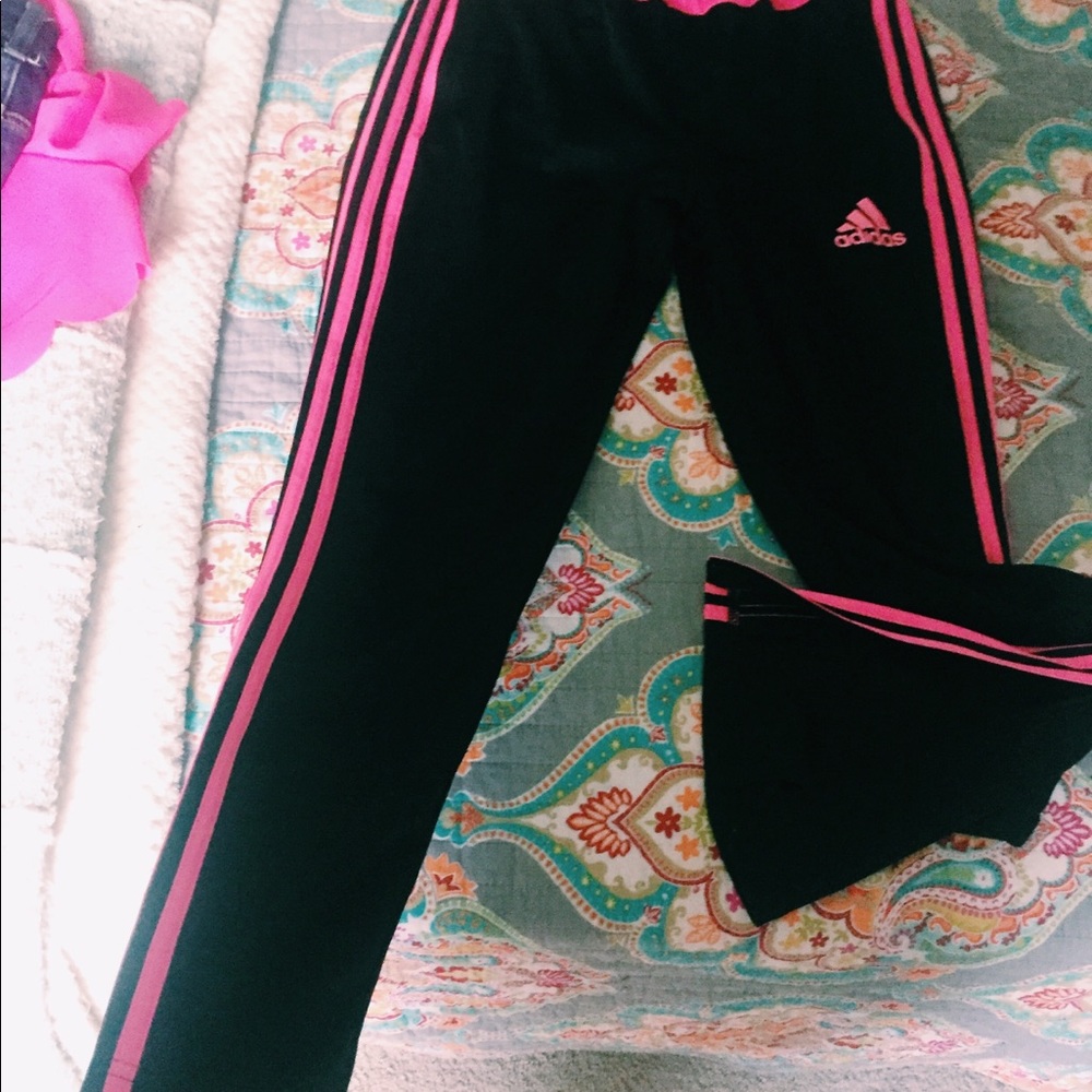 Adidas sweatpants